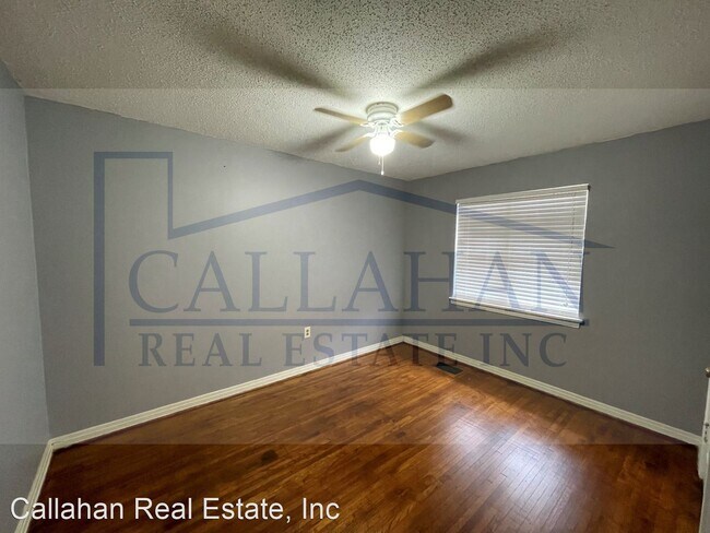 Building Photo - 2 br, 1 bath House - 215 West I