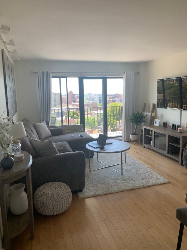 Photo - 2540-40 Shore Blvd Apartment