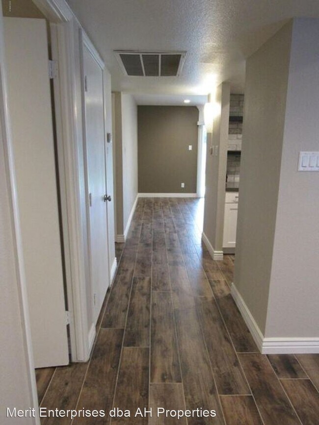 Foto del edificio - 3 br, 2 bath House - 415 E WESTCHESTER DR