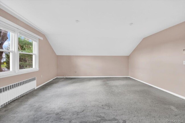 Foto del edificio - 169 Old Mamaroneck Rd