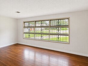 Building Photo - 5522 Nassau Rd