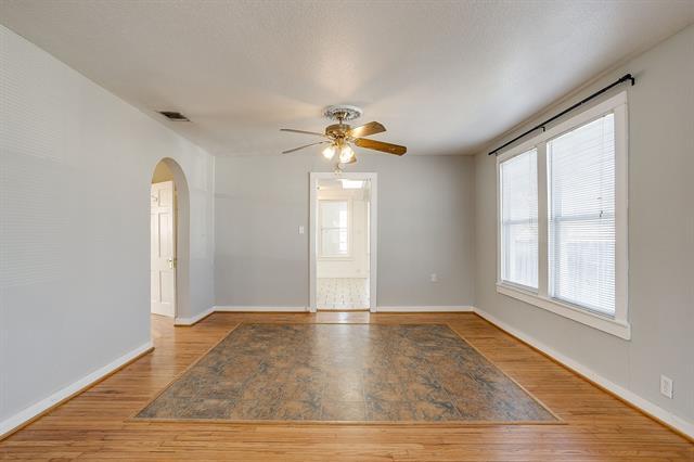 Foto del edificio - 3200 Sandage Ave