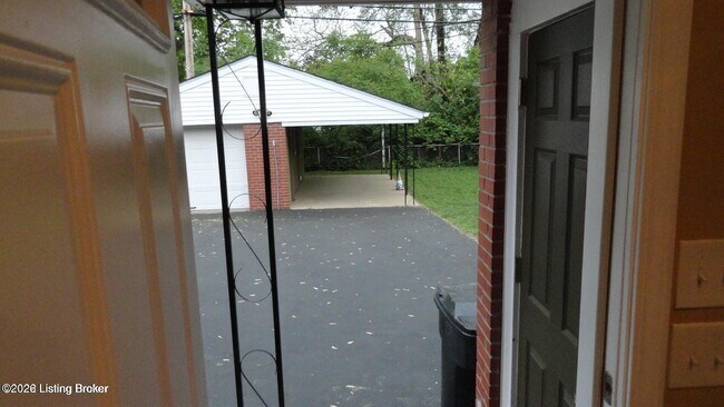 Foto del edificio - 4202 Berkshire Ave