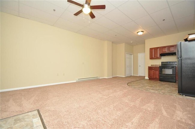 Building Photo - 17 E Belvidere St