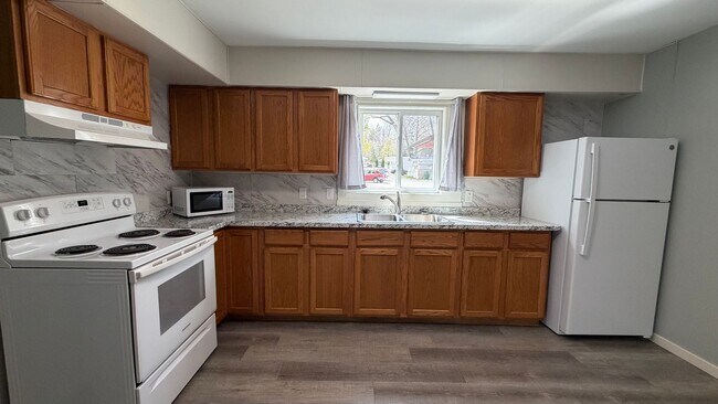 Foto del edificio - Newly Renovated 1BR | All Utilities Included | Prime Location