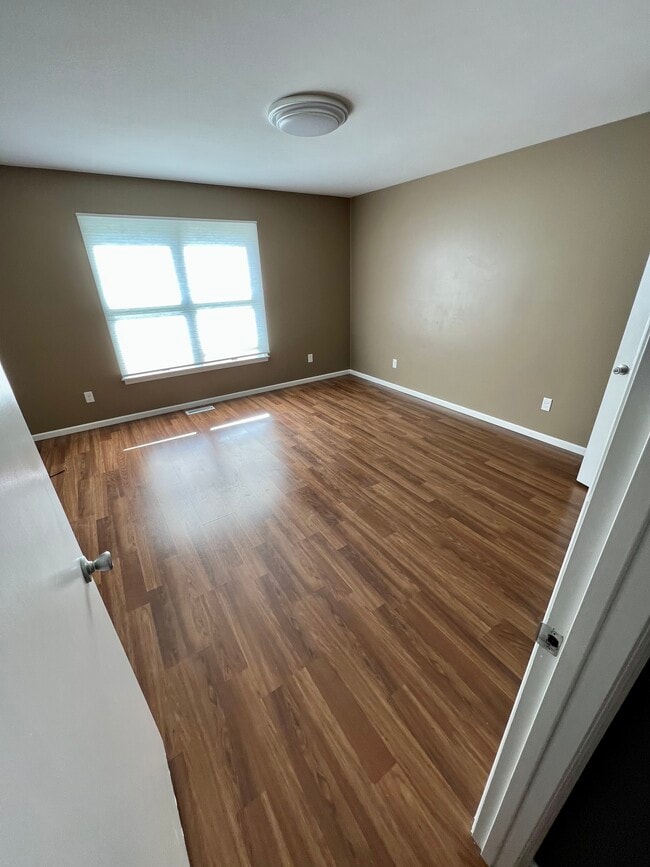 Building Photo - 5249 Shoshone Trail