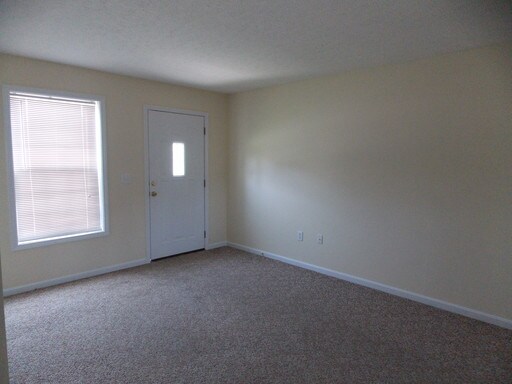 Building Photo - 601 Wellington Way