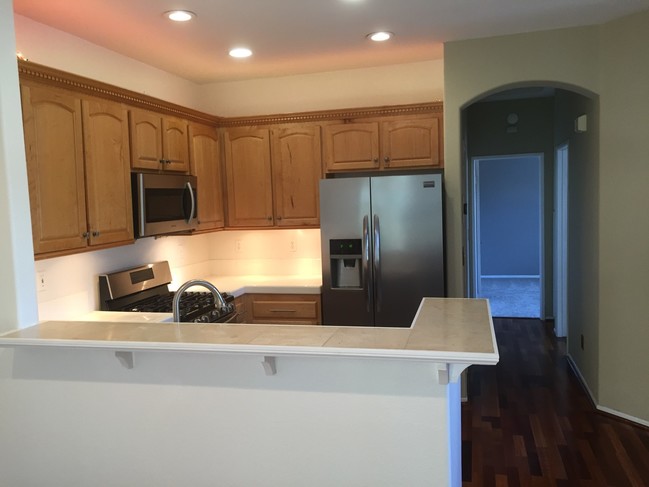 Building Photo - 10926 Ivy Hill Dr