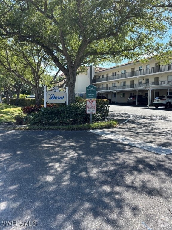 Building Photo - 201 Quail Forest Blvd