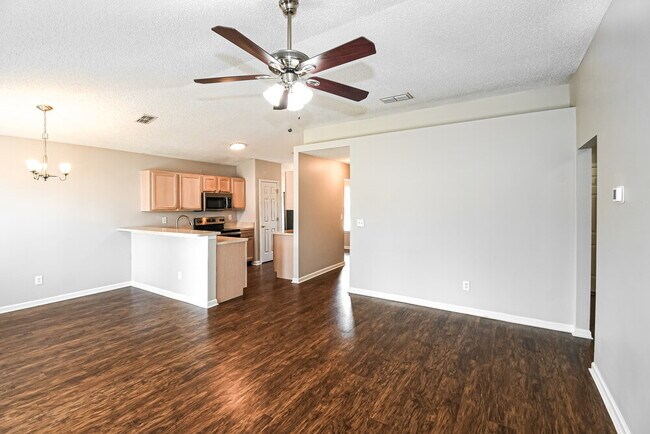 Foto del edificio - 1125 Buccaneer Blvd