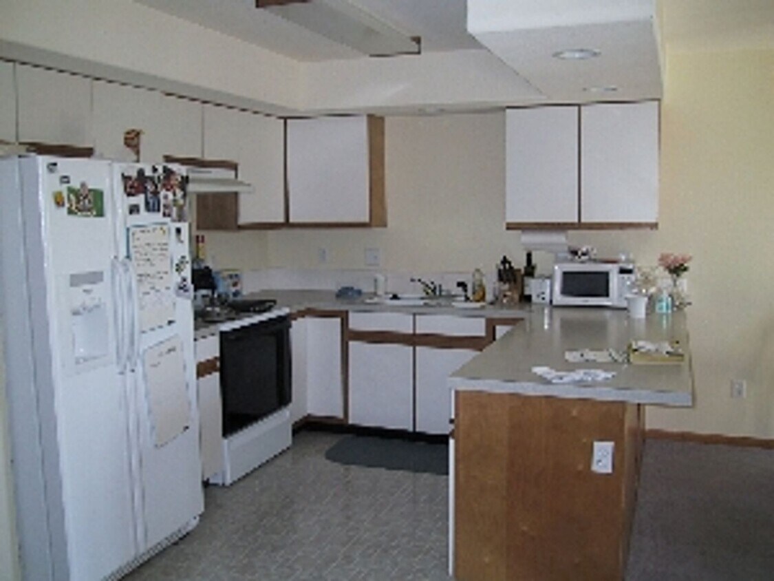 Foto del edificio - 3 Bedrooms, 3 Bathrooms, and Room to Spread Out