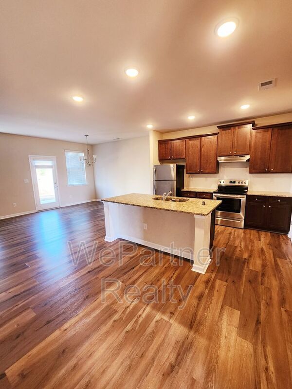Foto del edificio - 202 Vickery Ln
