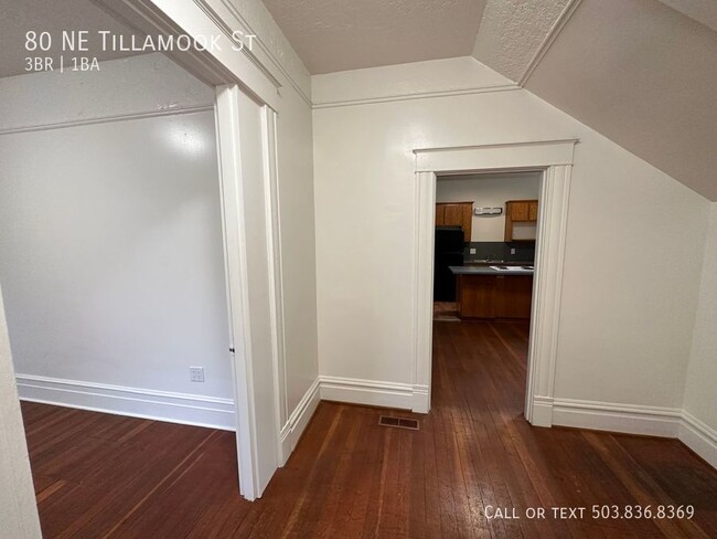 Building Photo - Amazing Unit in the Elliot Neighborhood!