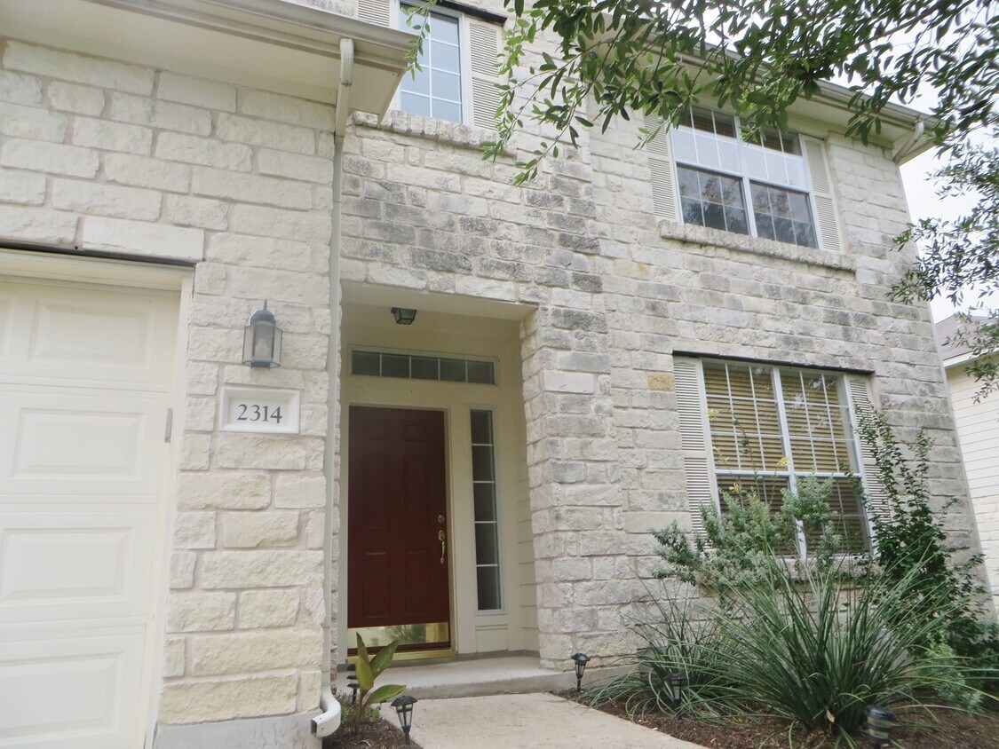 Foto principal - 4 Bedroom 2.5 Bathroom Summercrest Georget...