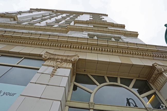 Building Photo - Mayer MKE