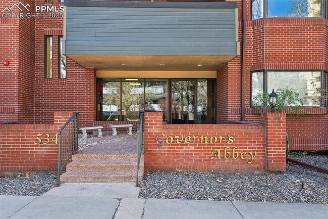 Denver Condo with Walkability, Charm and G... - Denver Condo with Walkability, Charm and G...