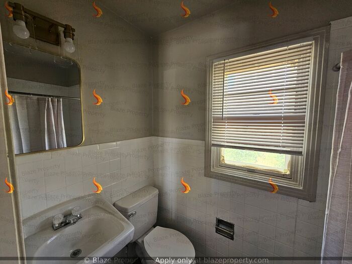 Building Photo - Move-In Ready! Renovated Efficiencies & 1-...