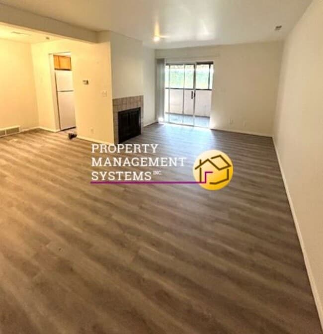 Building Photo - 2 Bedroom Sugarhouse Condo