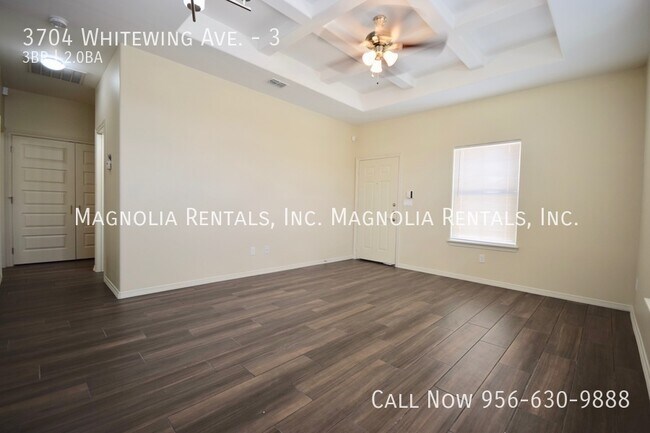 Foto del edificio - 3704 Whitewing Ave