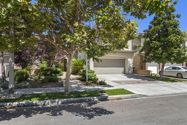 Foto del edificio - 12850 Briarcrest Pl