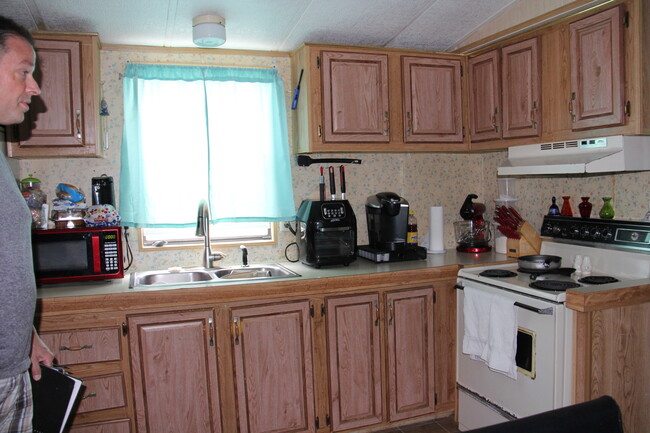Building Photo - 4120 Spiker Ln