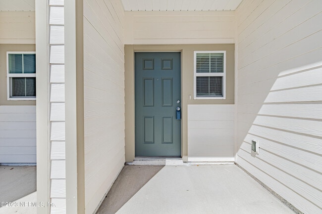 Building Photo - 9833 Fiddleback Ln