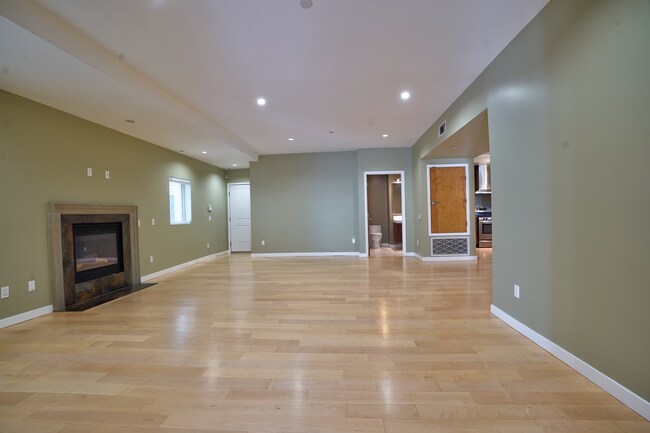 Foto del edificio - 1529 S Westgate Ave