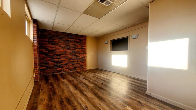 Foto del edificio - 7235 York Ln