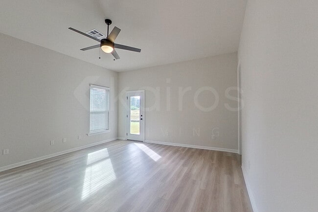 Building Photo - 209 Peppercorn Wy