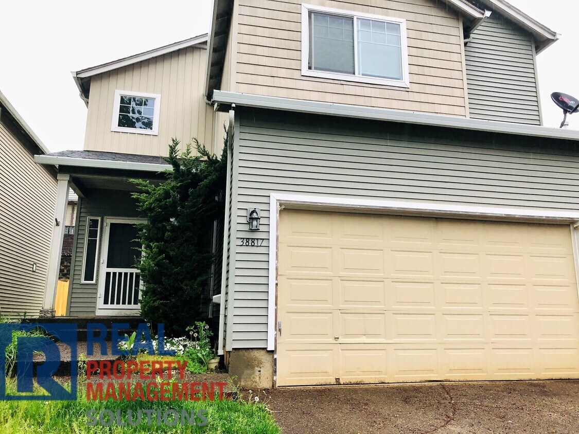 Beautiful Home Nestled in Quiet Sandy House Rental in Sandy, OR