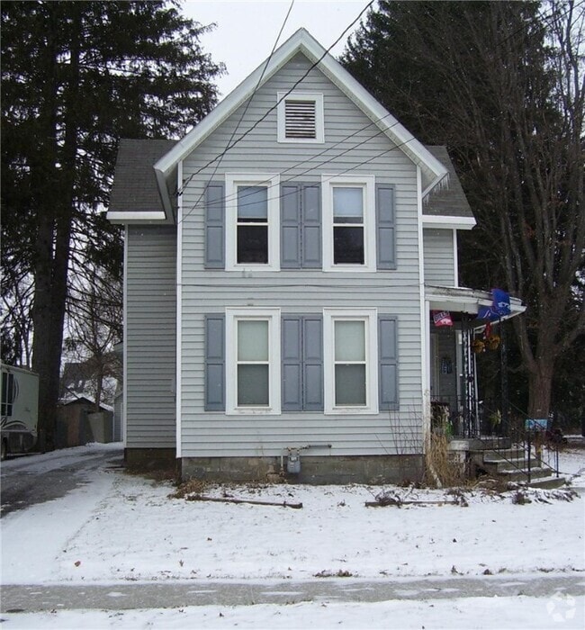 Building Photo - 25 Division St