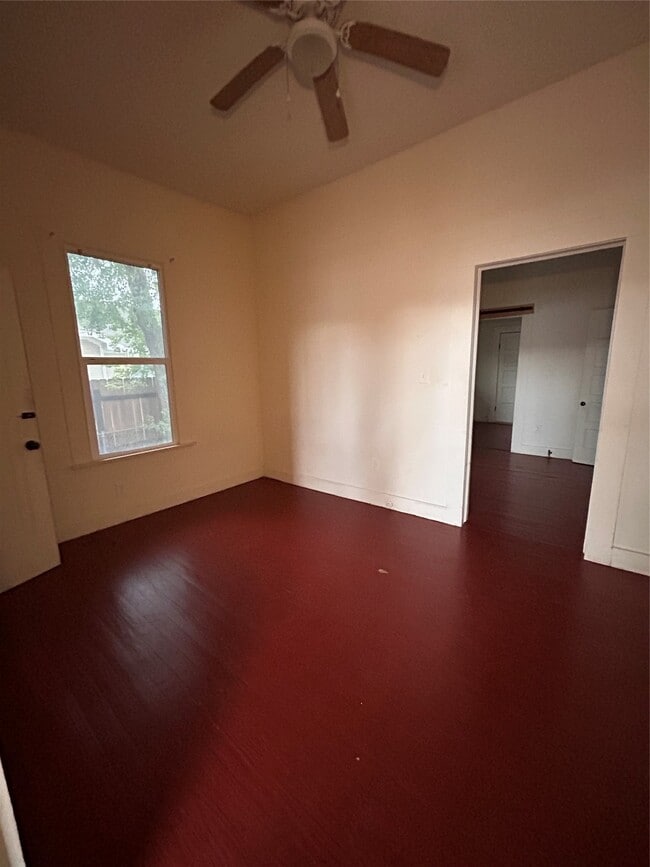 Building Photo - 6737 Ave E