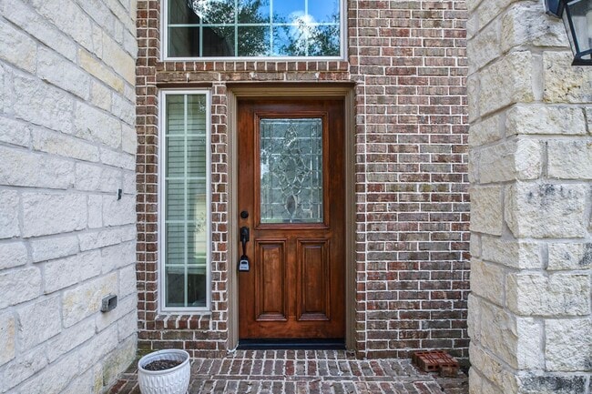 Building Photo - 11819 De Palma Ln