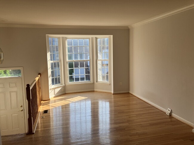 Building Photo - Elegant Gated Townhome with Sunroom Extension in Piedmont | 3 Bedrooms | 2 Full & 2 Half Baths