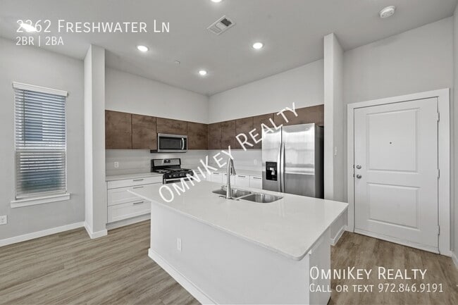 Foto del edificio - 2362 Freshwater Ln