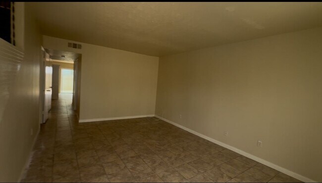 Foto del edificio - 3738 S I-10 Service Rd W