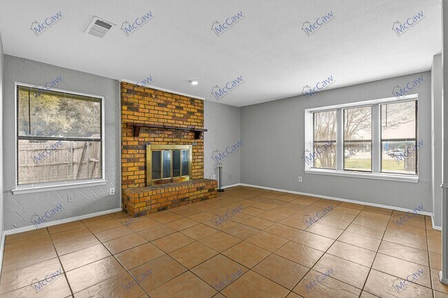 Foto del edificio - Great 2/2 Duplex in Arlington!