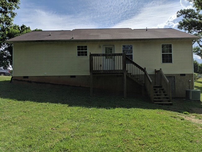 Foto del edificio - 3 bedroom 2 bath single family home in Jefferson City, TN