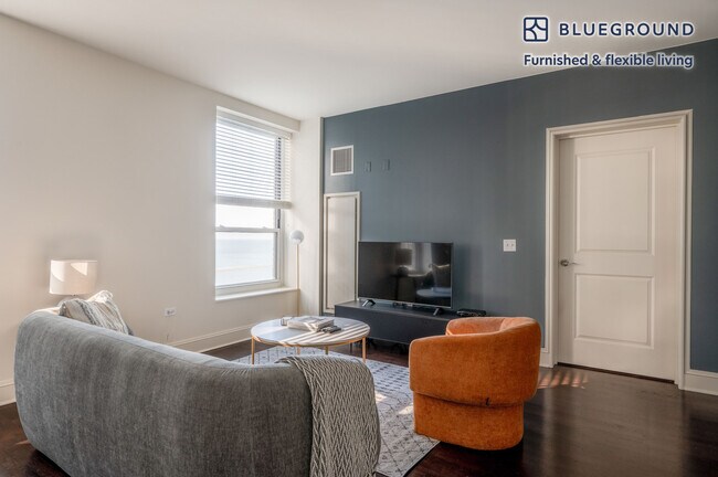 Foto del edificio - 850 N Lake Shore Dr