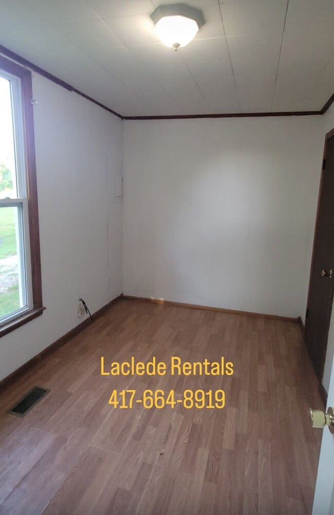 Building Photo - 2 BEDROOM 1 BATHROOM HOUSE FOR RENT