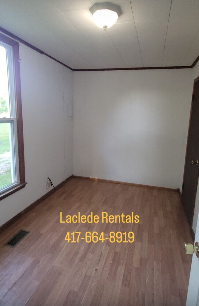 Foto del edificio - 2 BEDROOM 1 BATHROOM HOUSE FOR RENT