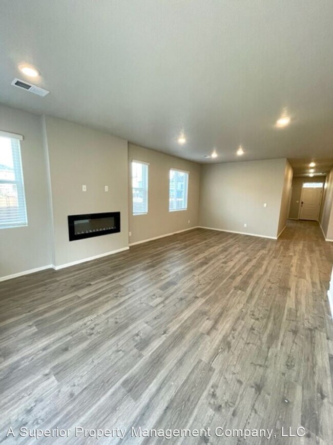 Building Photo - 3 br, 2 bath House - 20593 SE Byron Ave