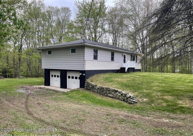 Building Photo - 149 Schlittler Rd