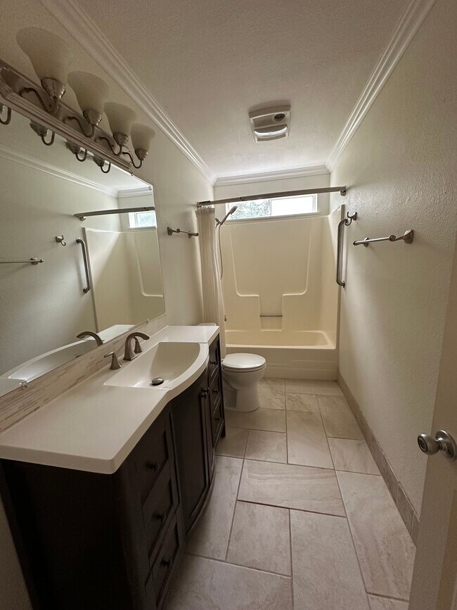 Foto del edificio - 71 E California Ave