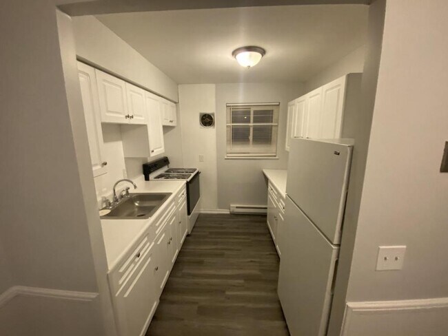 Building Photo - 7124 Ohio Ave