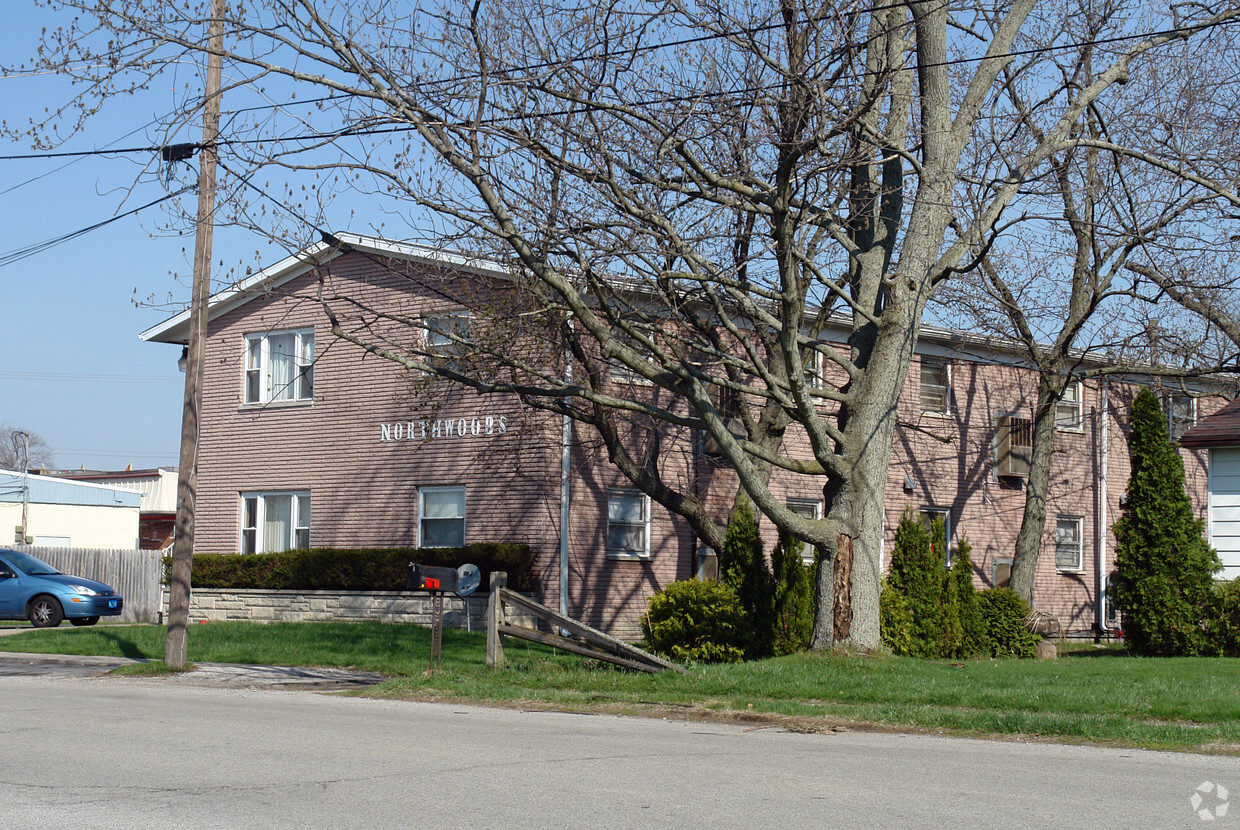 Foto del edificio - Northwoods