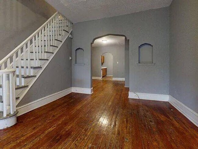 Foto del edificio - Charming 3-Bedroom Home in North Philadelphia