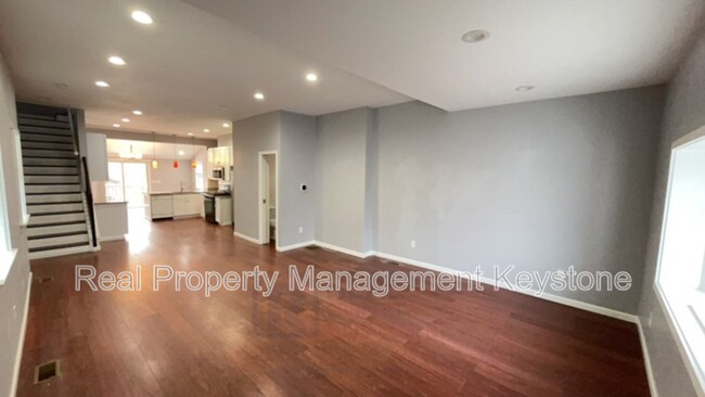 Foto del edificio - 4730 Juniper St
