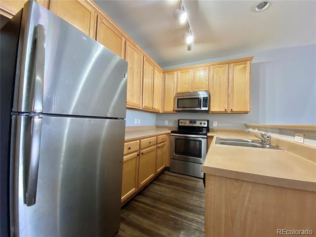 Foto del edificio - 16312 E Fremont Ave