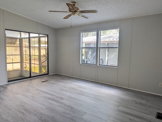 Building Photo - 134 Sky Ridge Dr